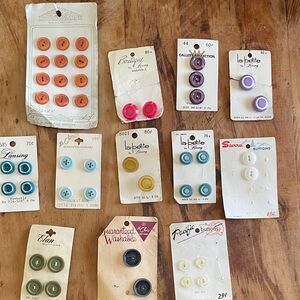 Vintage Button Collection - Assorted Colors